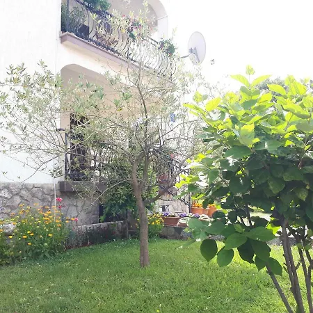Apartment Karinovo Malinska